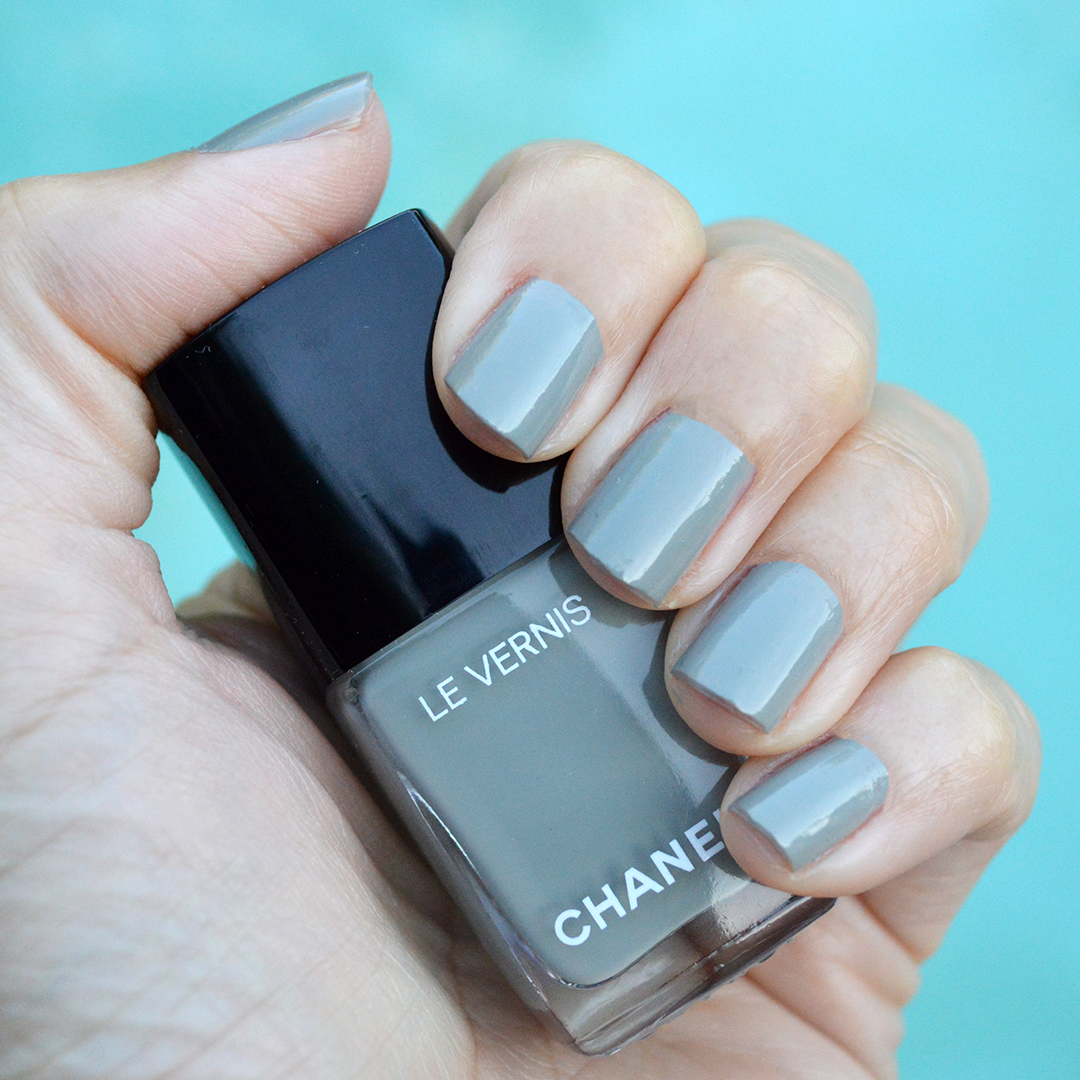 chanel nail polish fall 2017 review