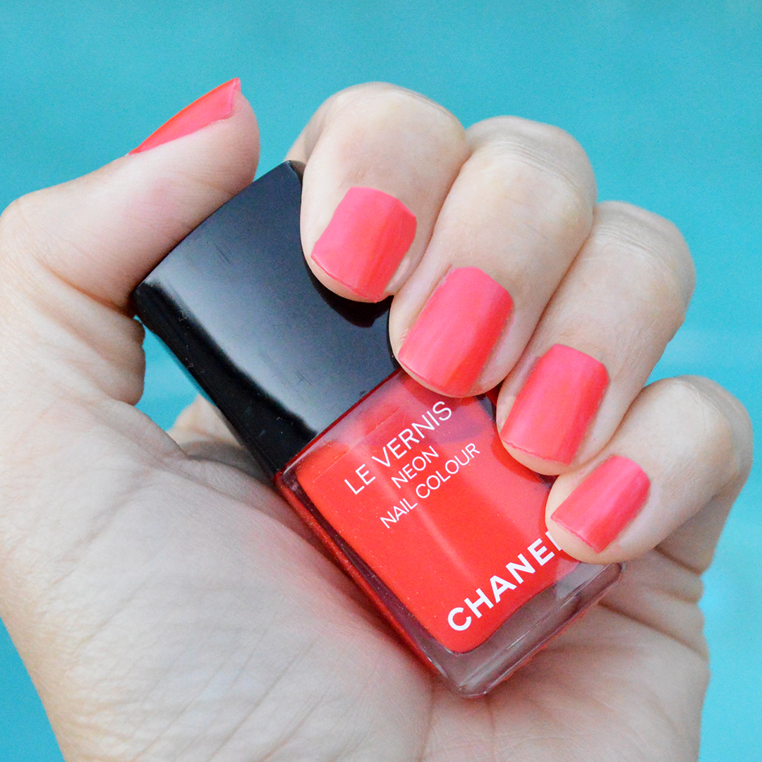 chanel scenario nail polish holiday 2017