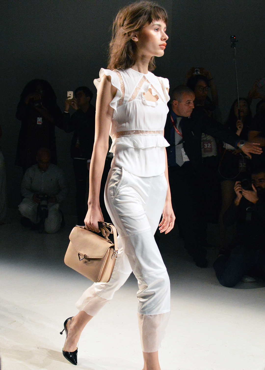 vivienne hu ss18 nyfw