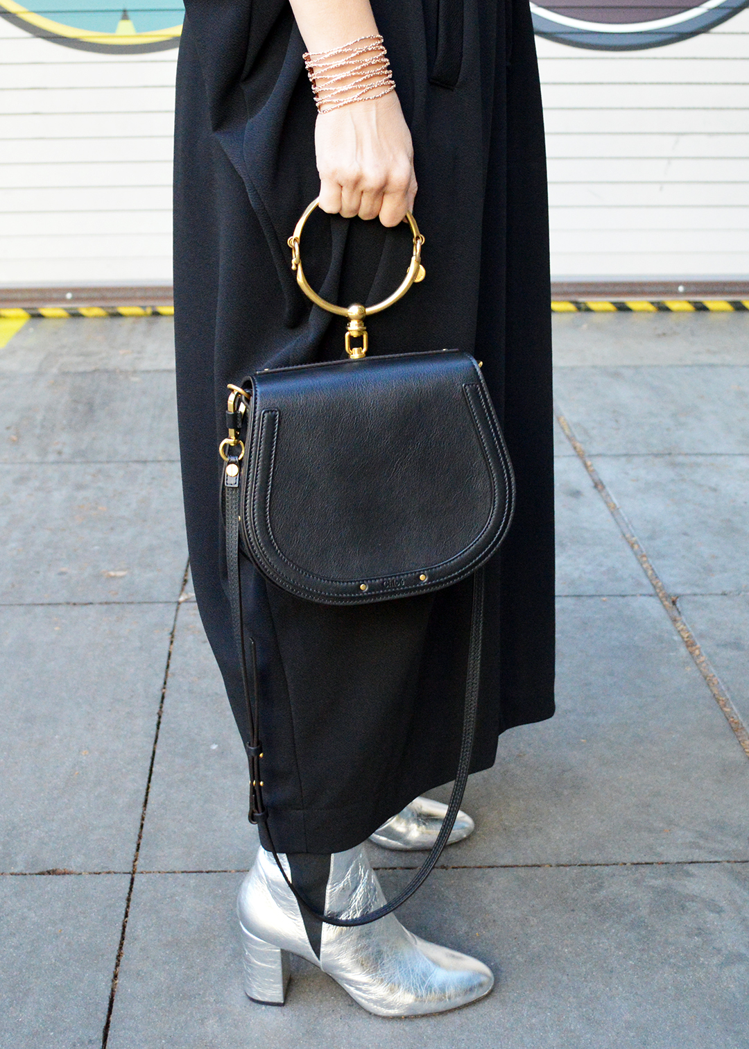 how to wear silver boots