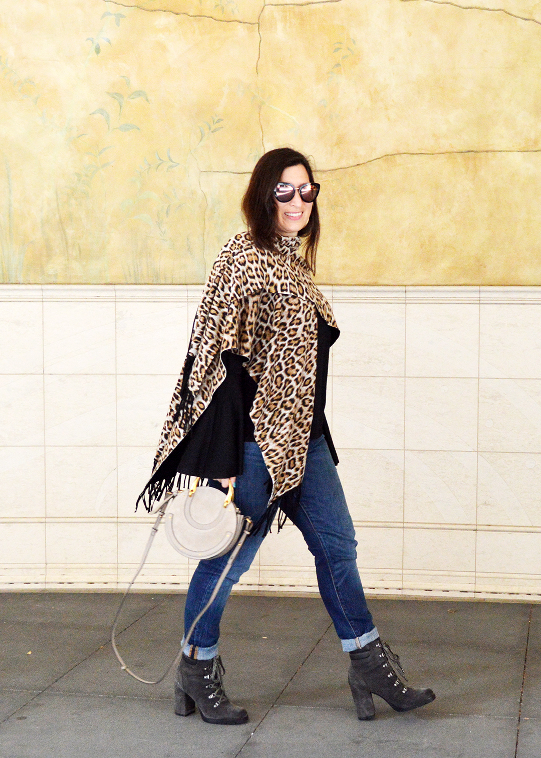 how to wear cheetah print