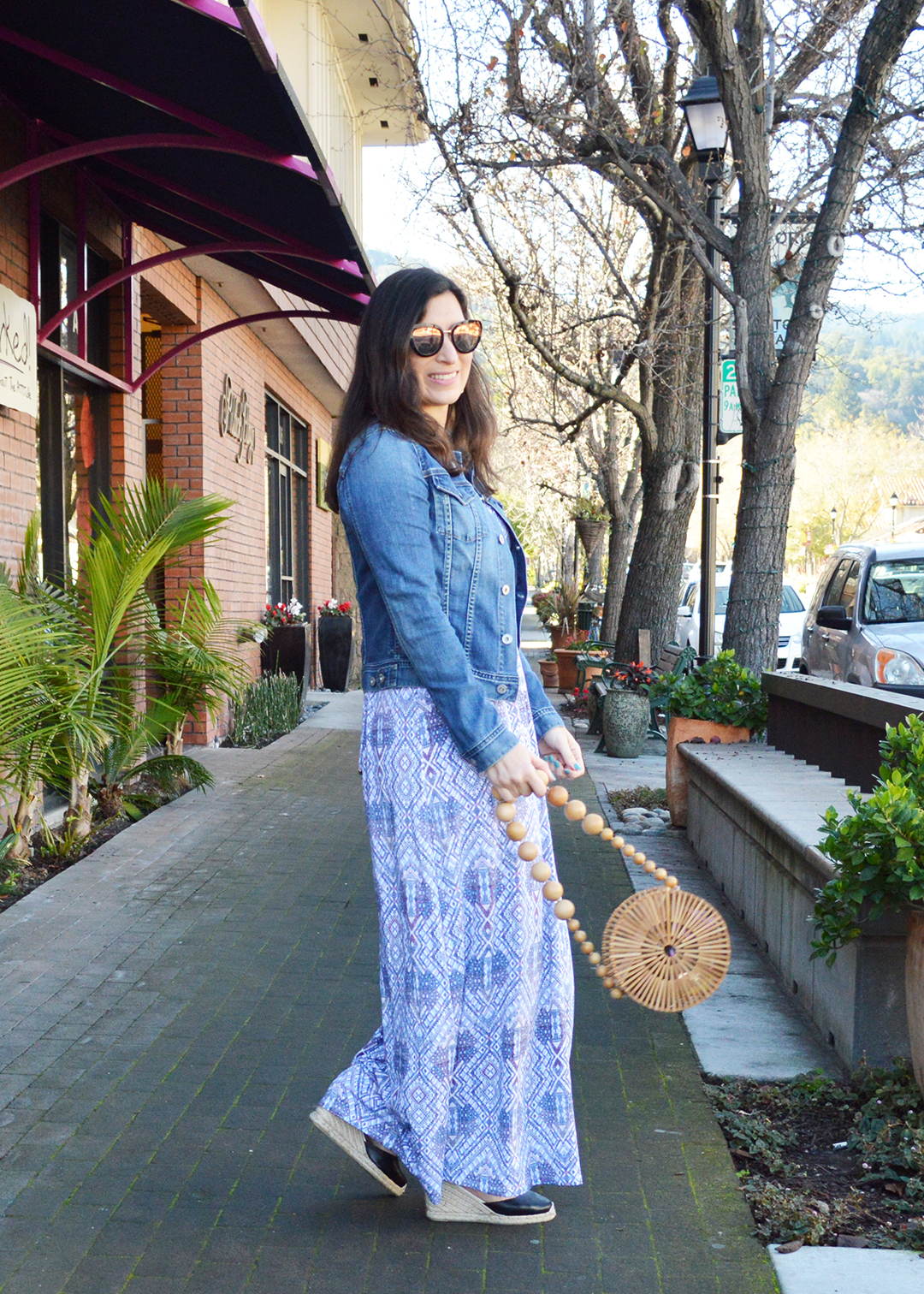 how to wear resort clothing in winter