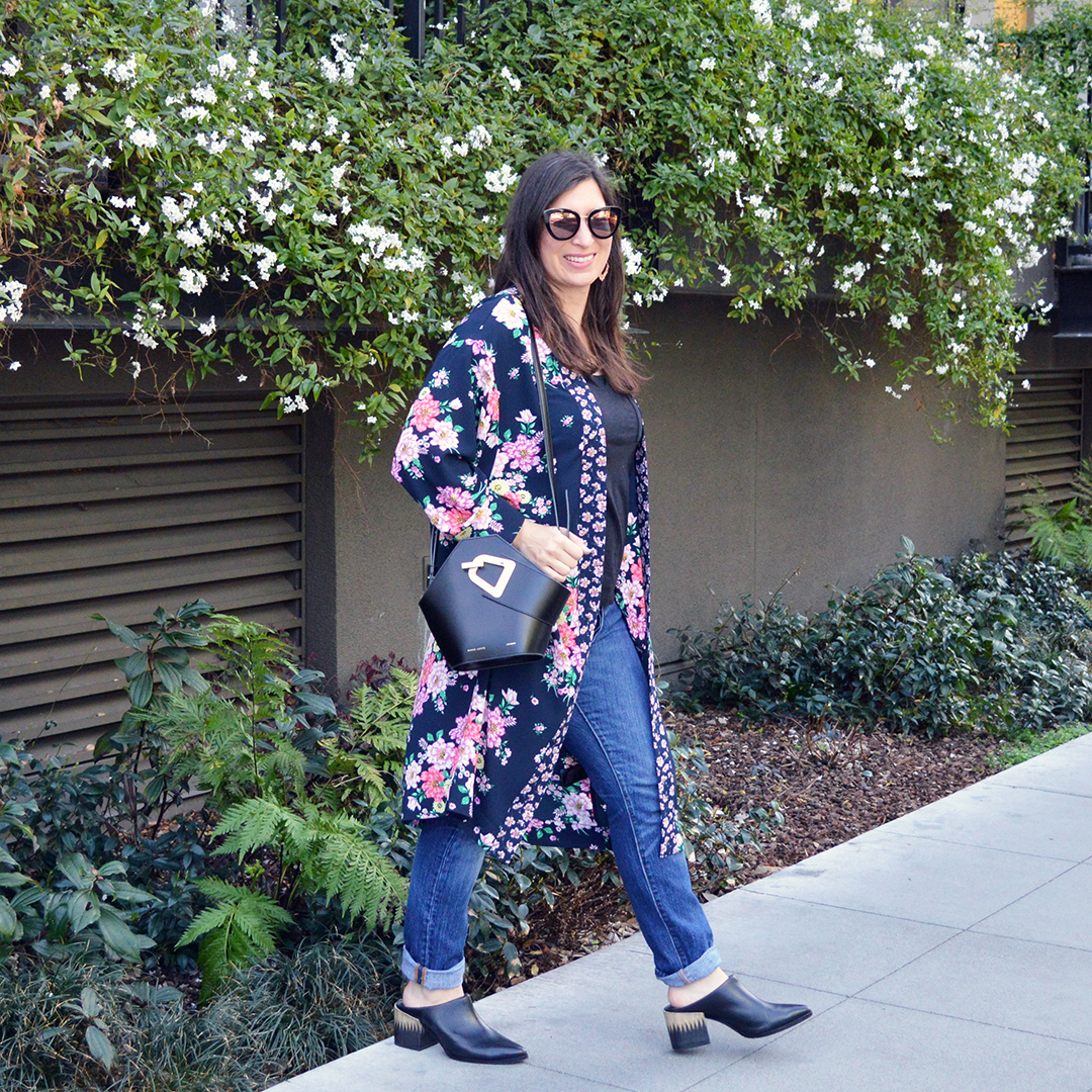 how to wear a kimono