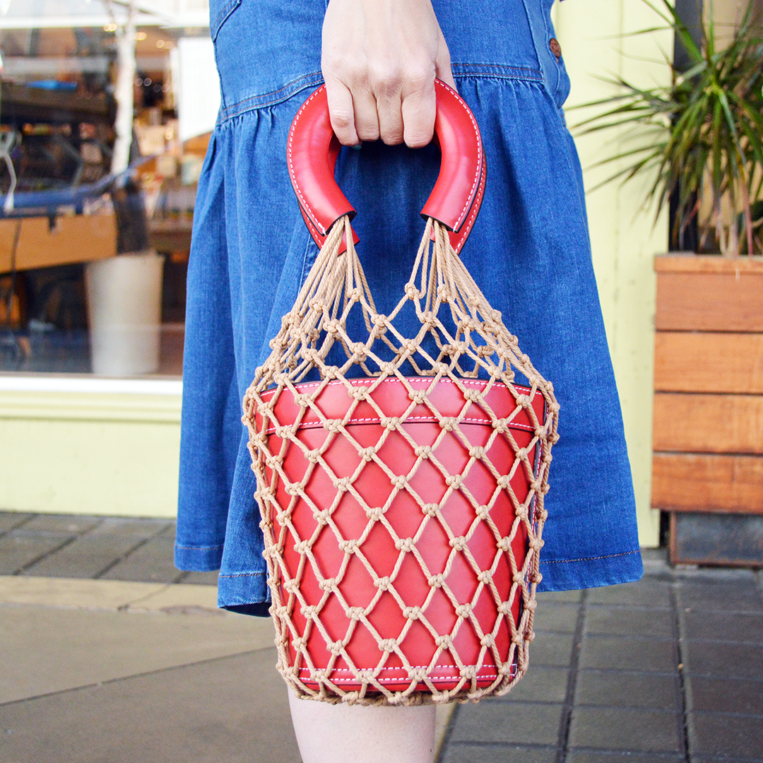 staud moreau bucket bag