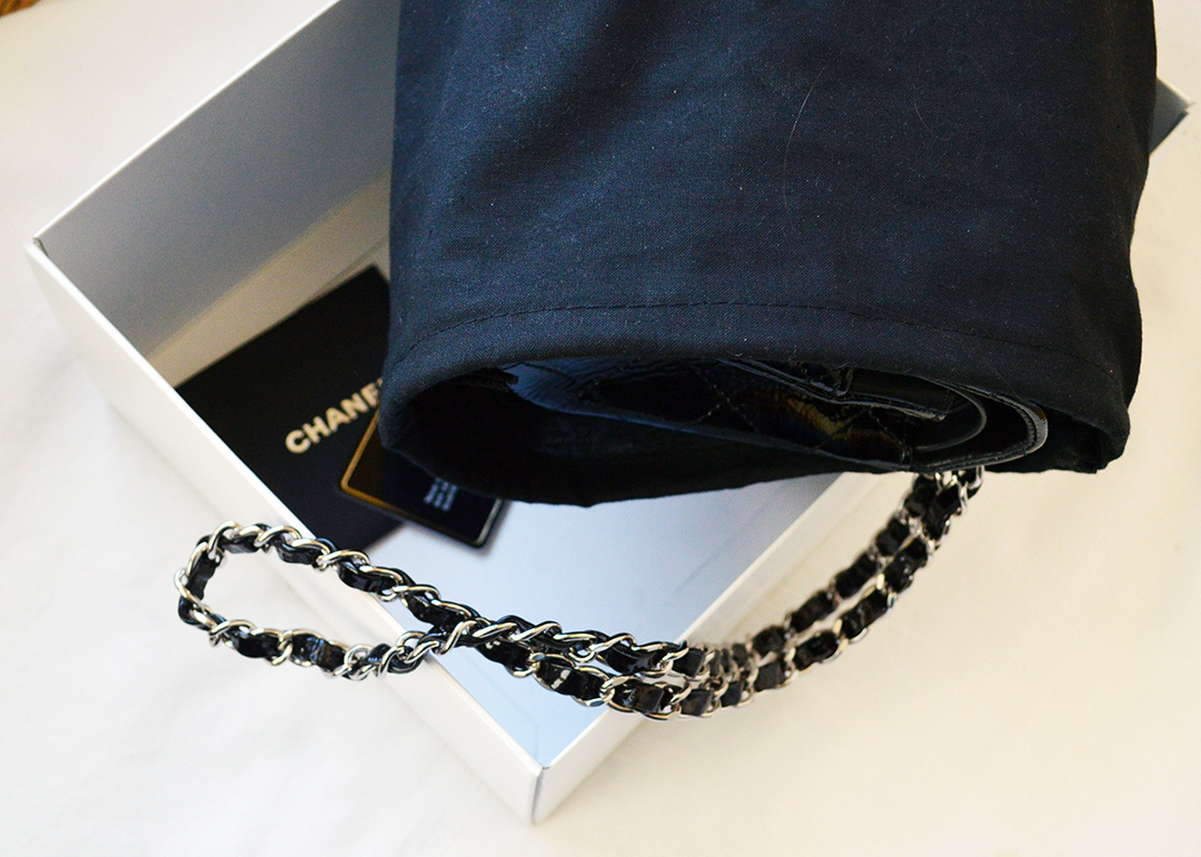 how to properly store a handbag