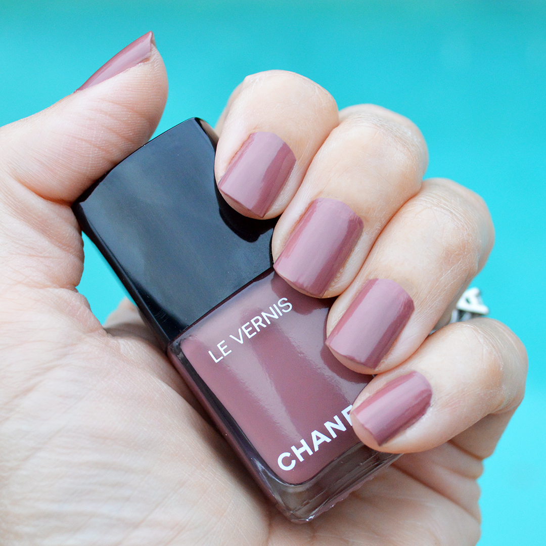chanel chicness nail polish summer 2018
