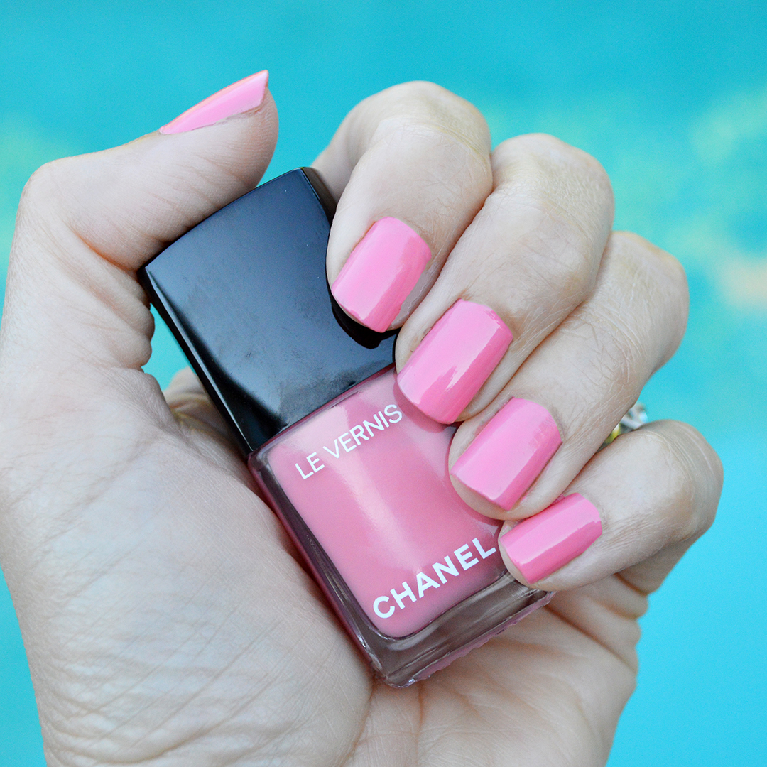 chanel halo nail polish summer 2018