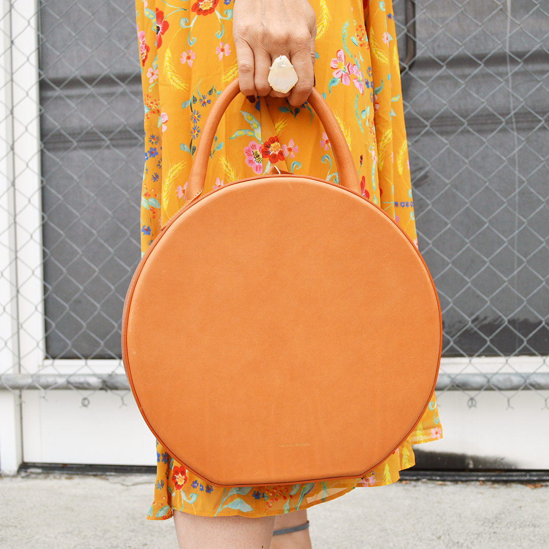 mansur gavriel circle bag large