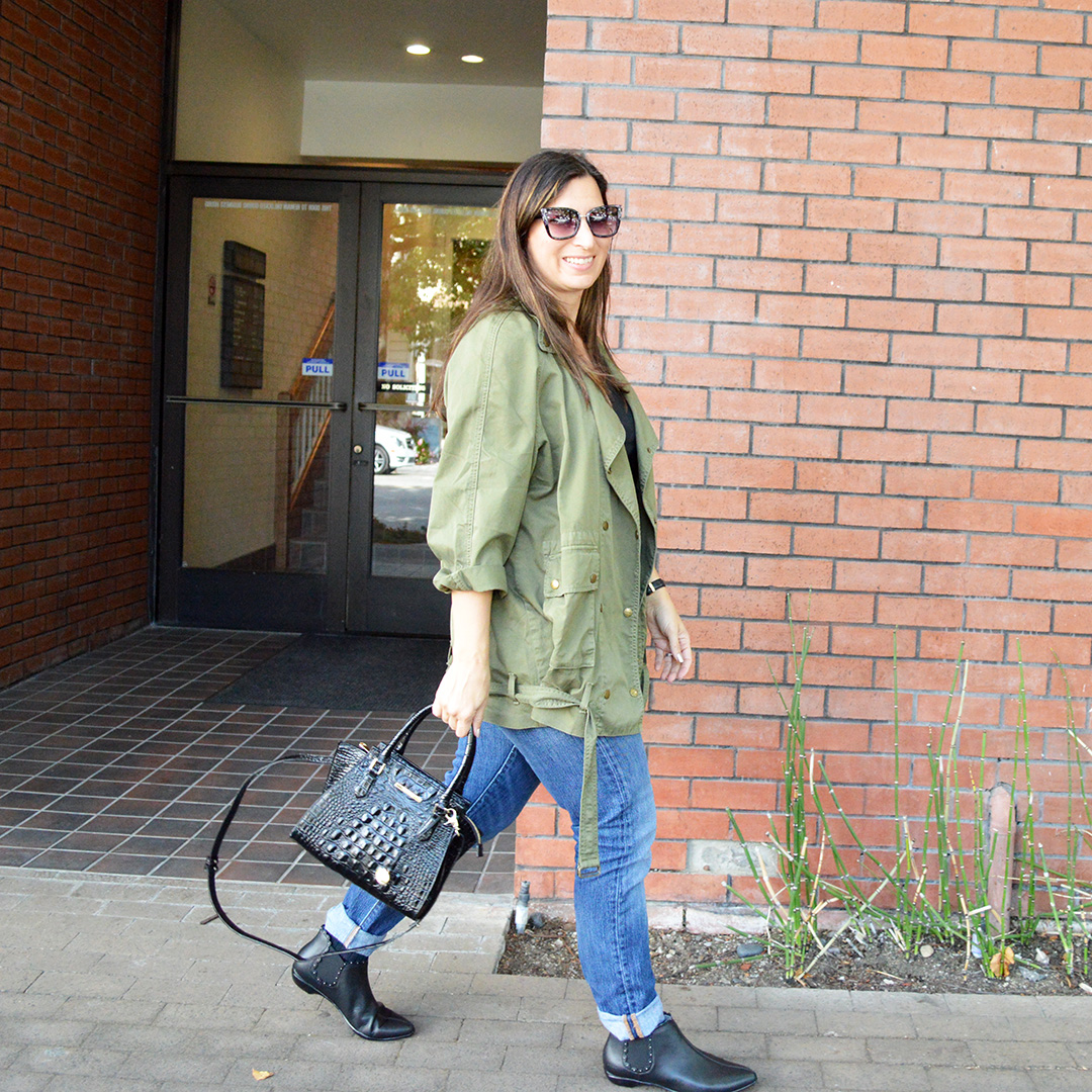 how to wear flat boots