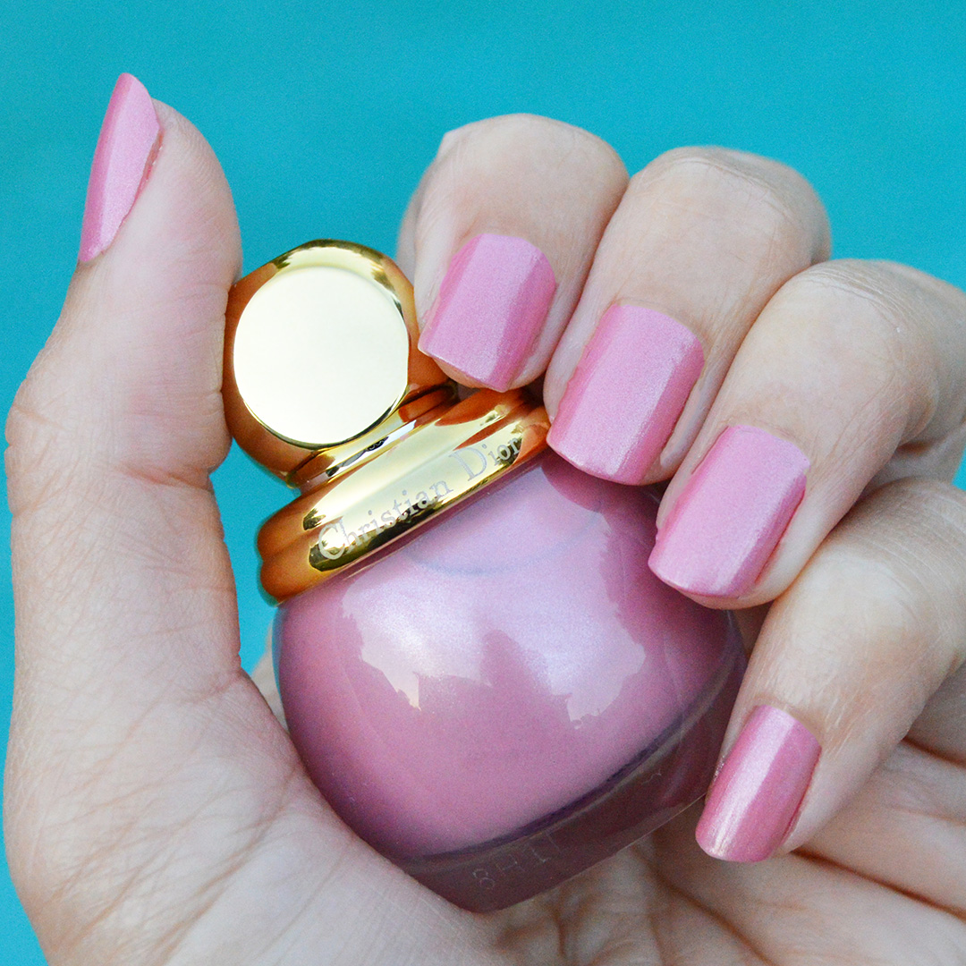 dior lively nail polish holiday 2018 diorific