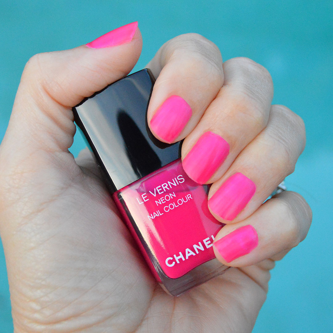 chanel spring 2019 nail polish chanel techno bloom