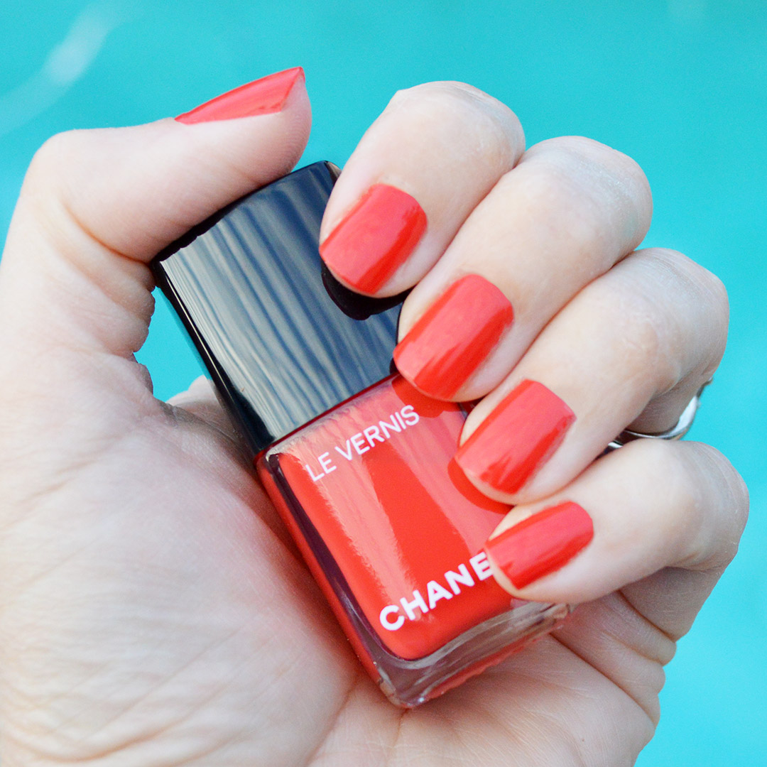 chanel jaspe nail polish pierre de lumiere makeup collection late spring 2019