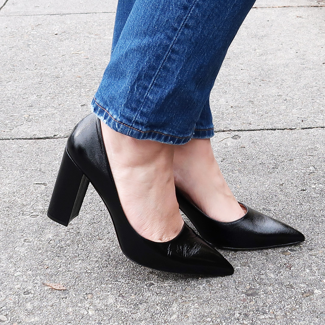 stuart weitzman pumps spring 2019