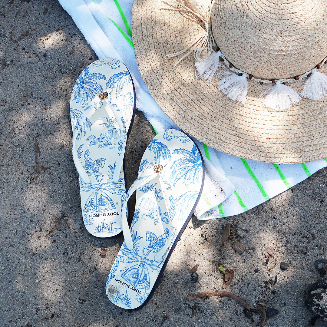 beach flip flops