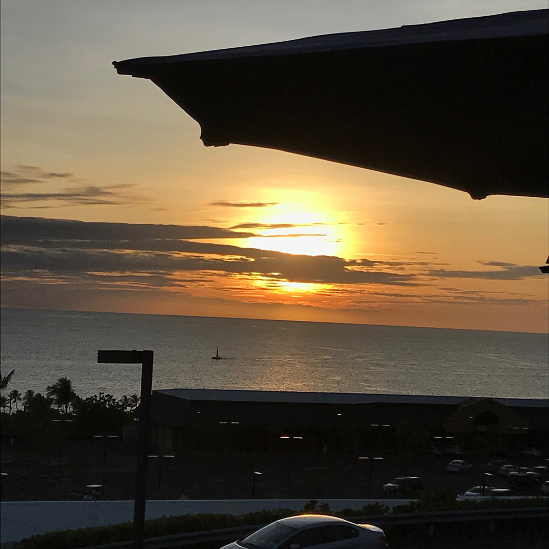 sunset sam choy's hawaii kona