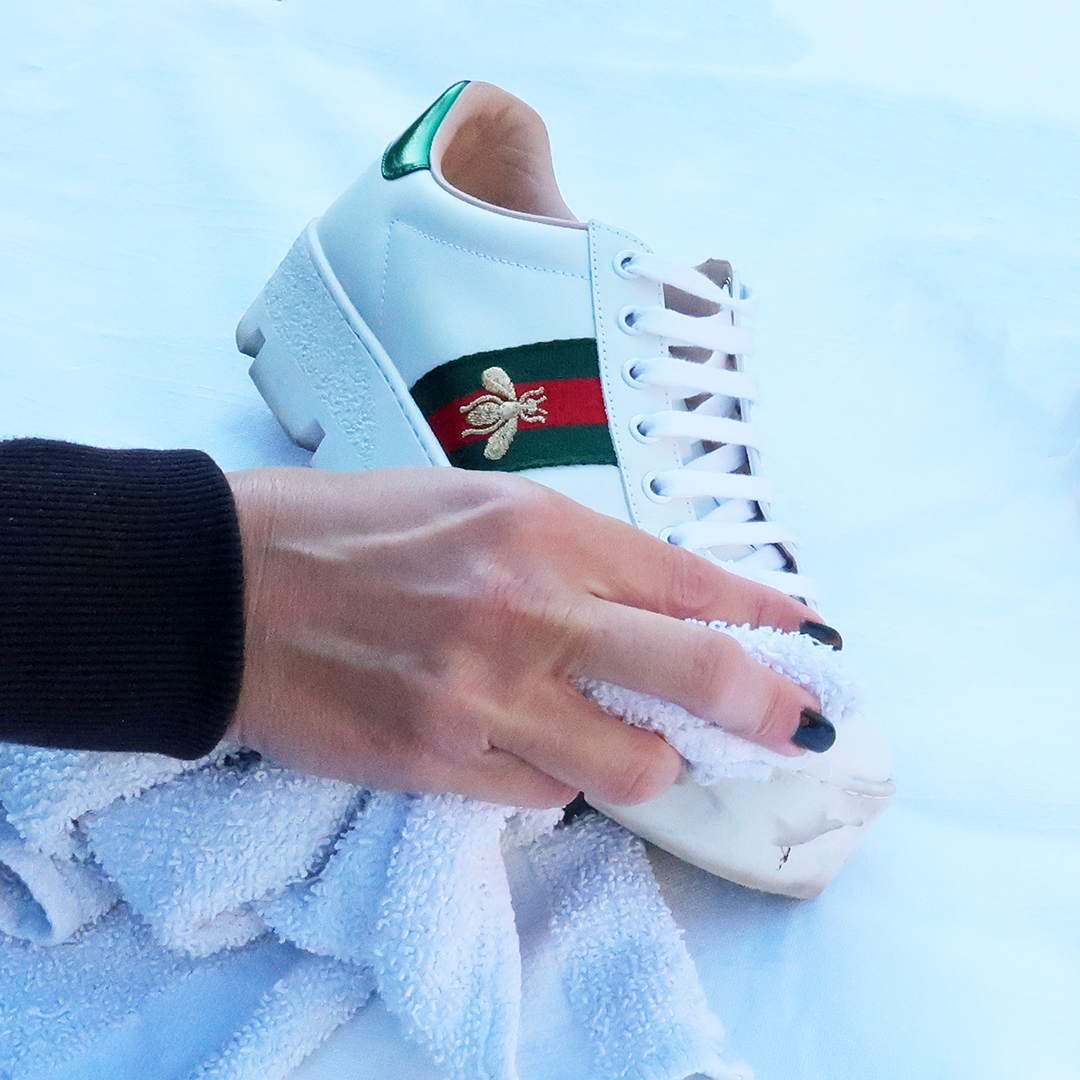 how to clean white sneakers