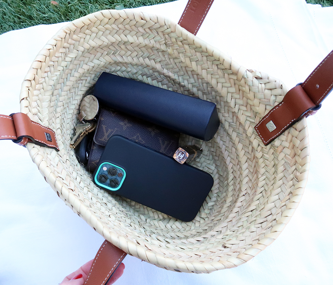 what fits inside loewe basket bag mini