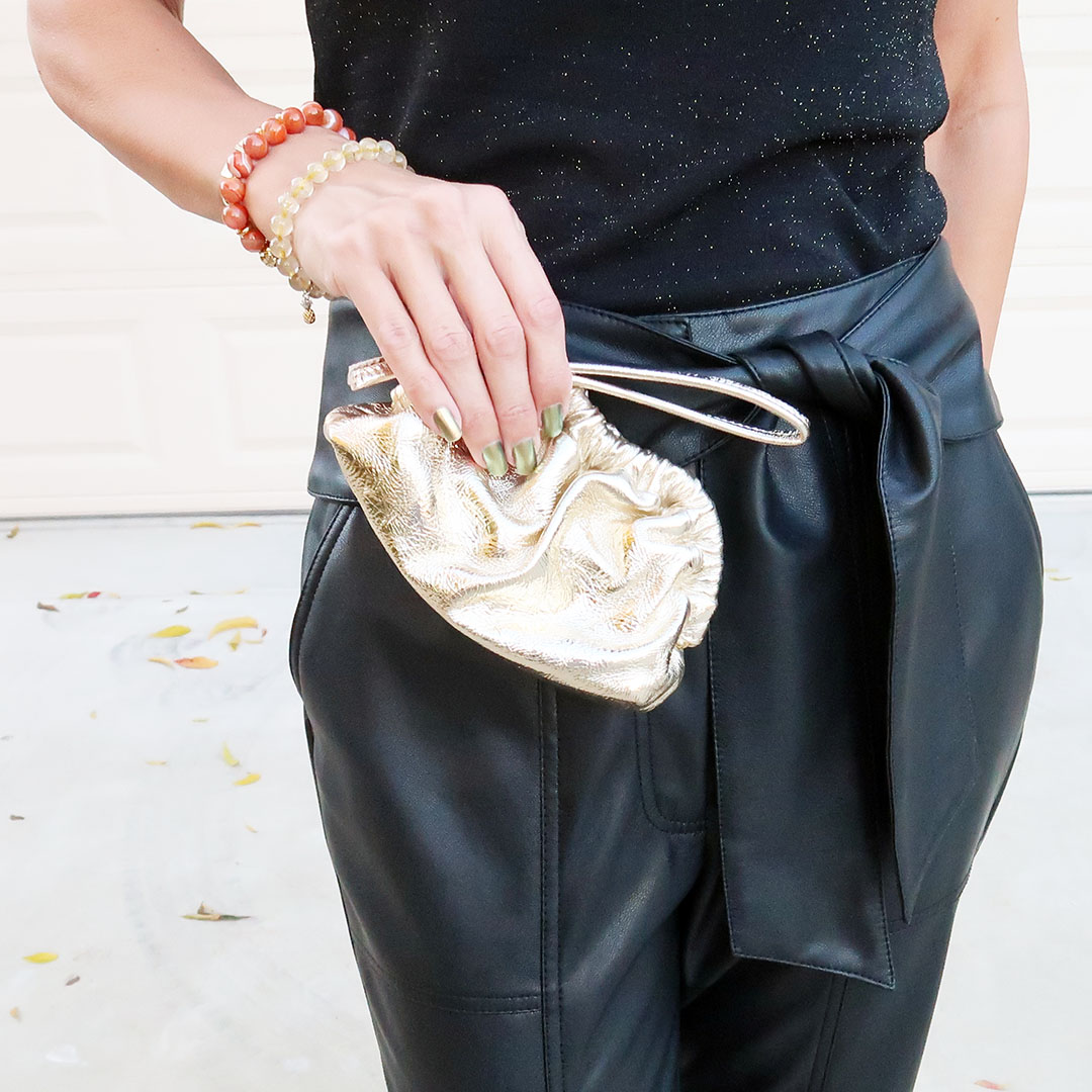 gold handbag trend