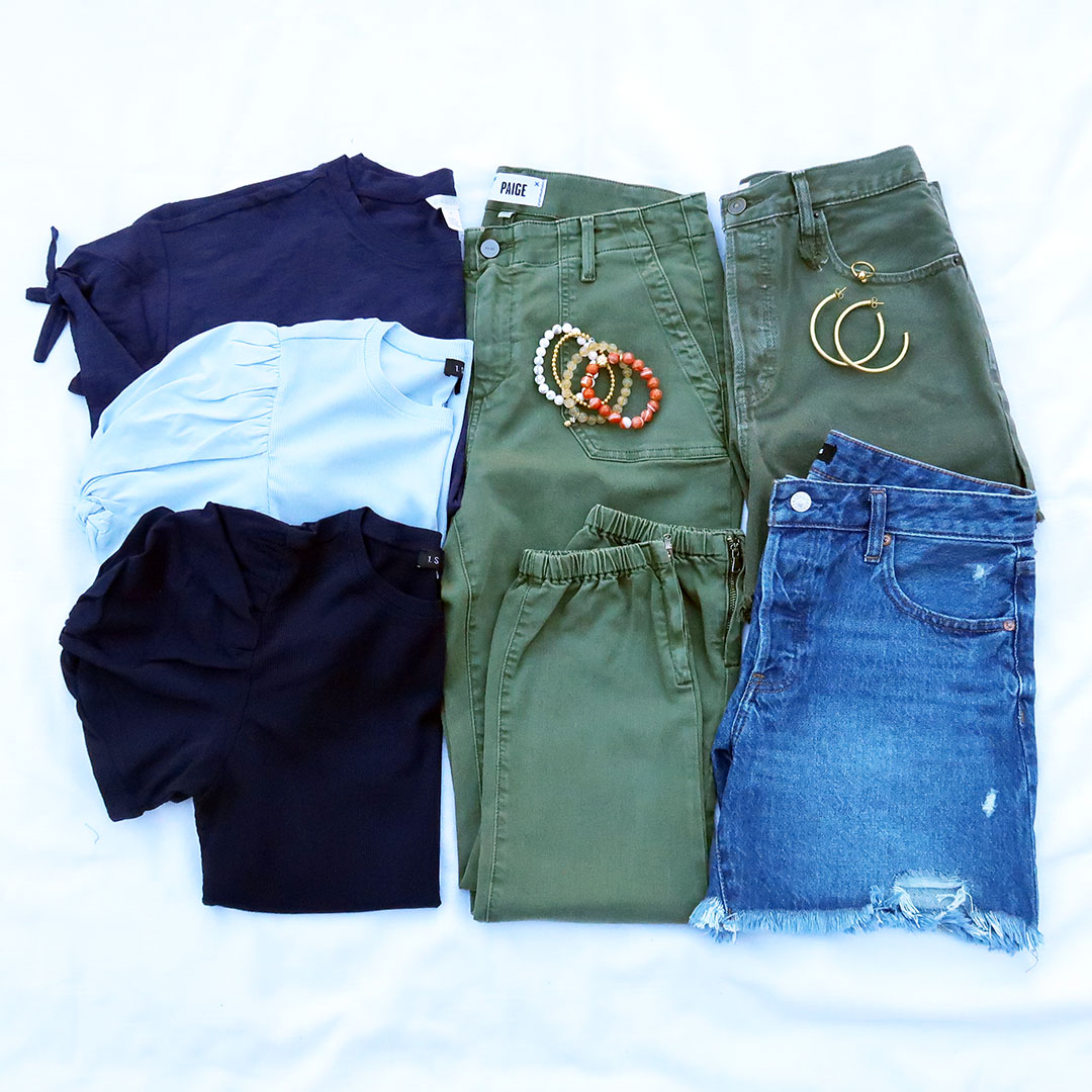 casual summer capsule wardrobe 2022