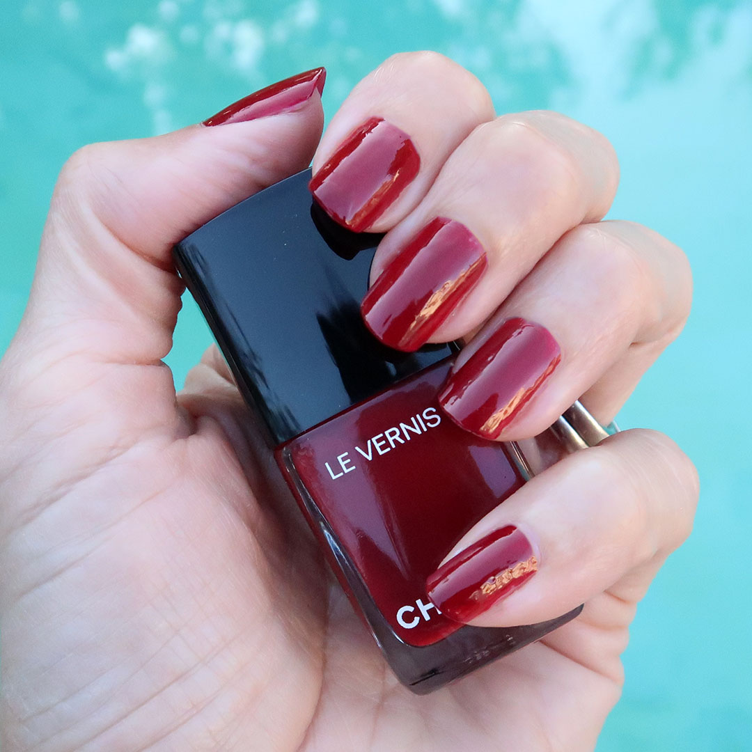chanel super lune nail polish holidays 2022