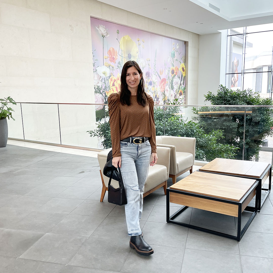 straight leg jeans