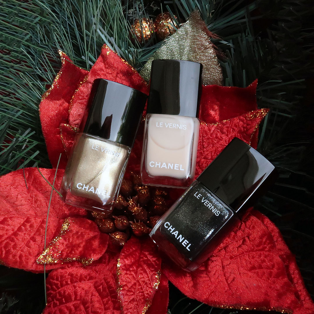 chanel nail polish holidays 2023 review