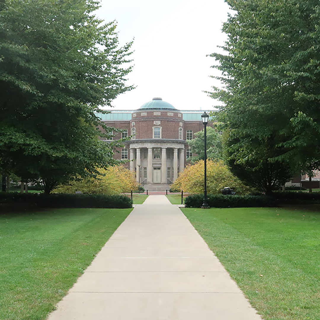 how to handle a homesick college student