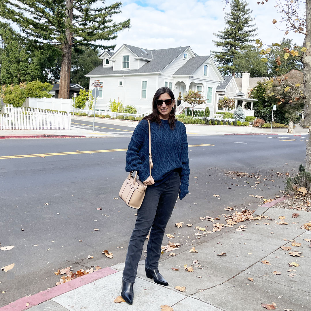 oversized sweater and jeans and mulberry handbag