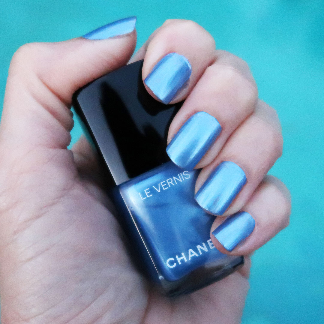 chanel lagune nail polish spring 2024