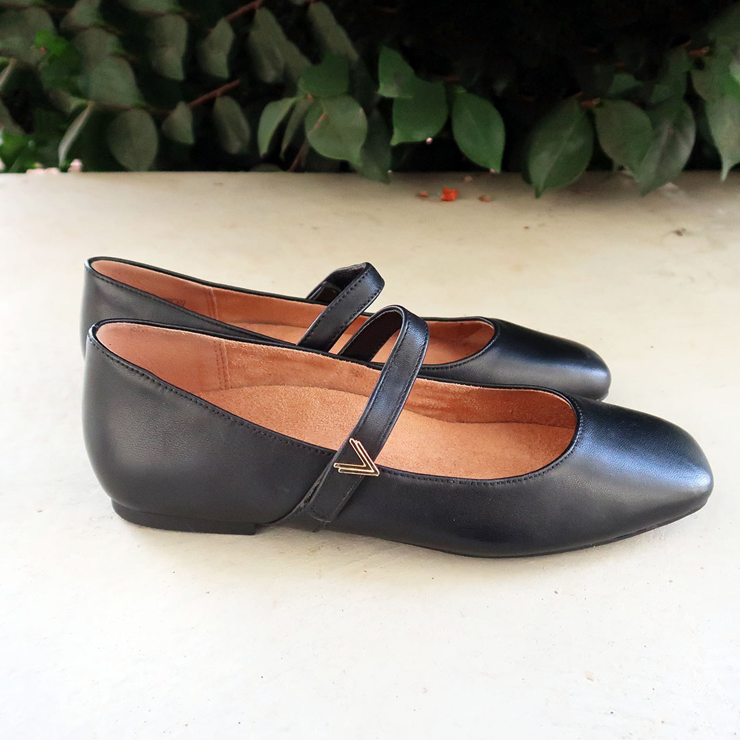 mary janes fall 2024 shoe trends flats