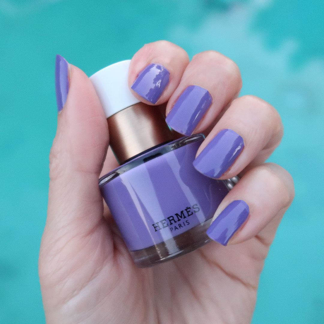 Hermes Iris Violetta nail polish